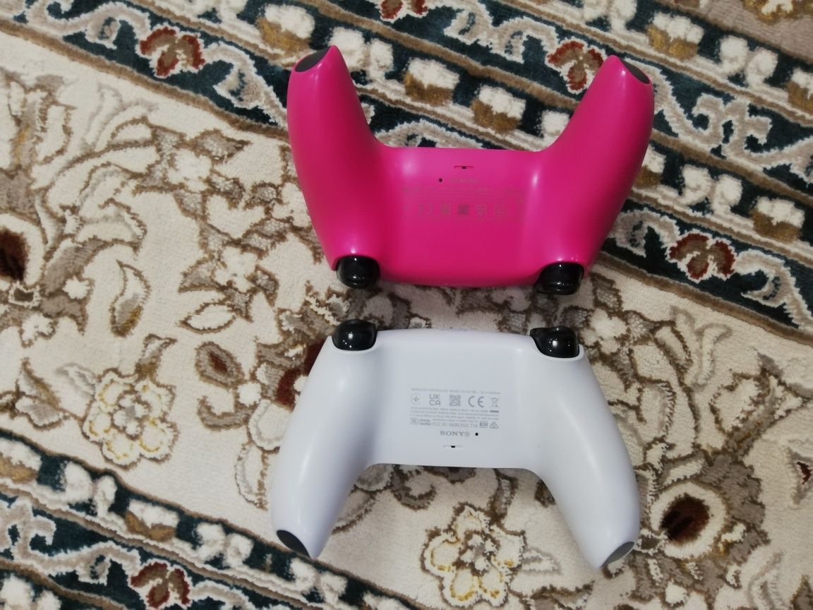 Ps5 почти  новый