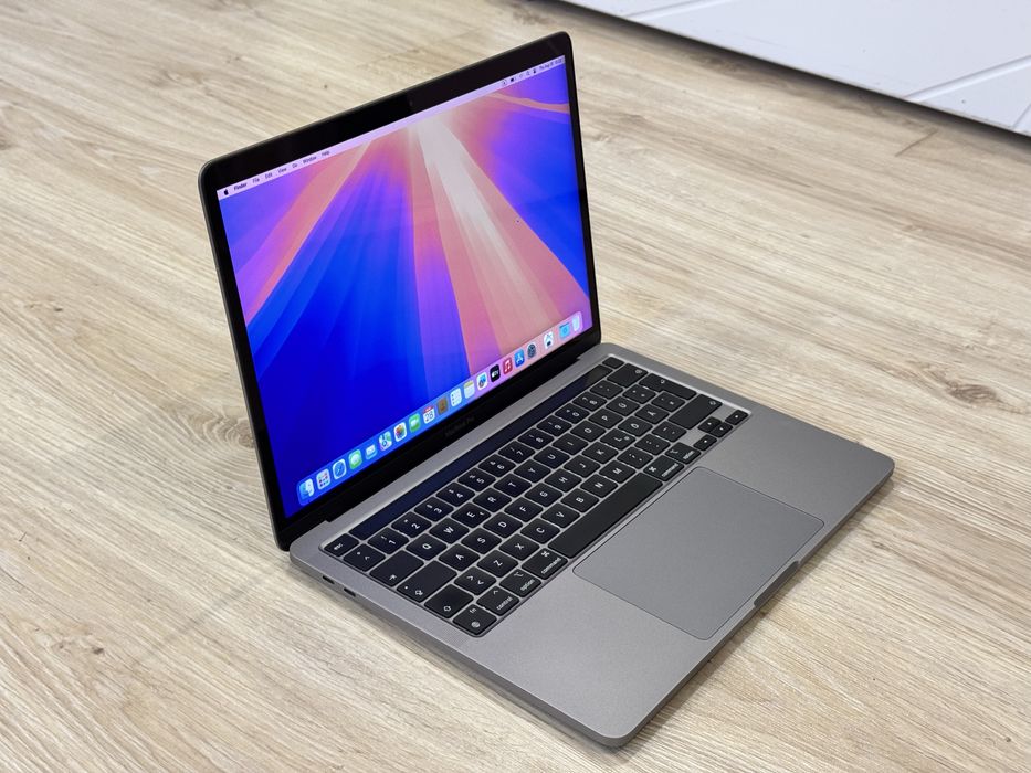 *512GB*Като Нов 13.3'Macbook Pro M1/8GB Ram/512GB SSD
