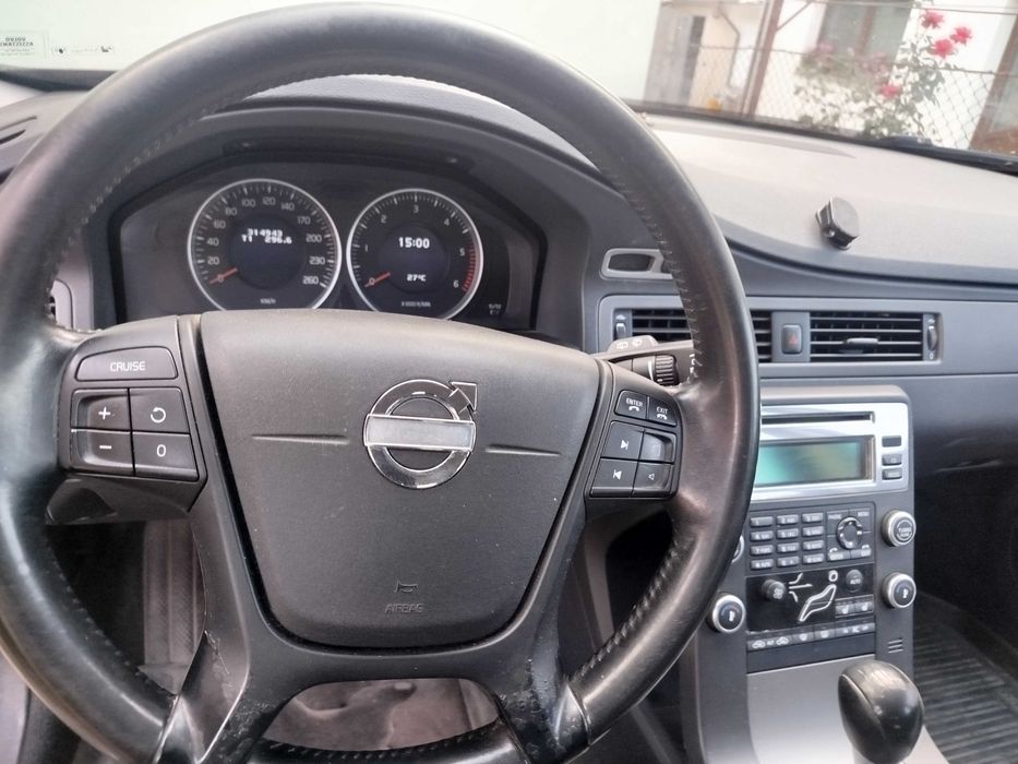 Volvo V 70 an 2011  D3