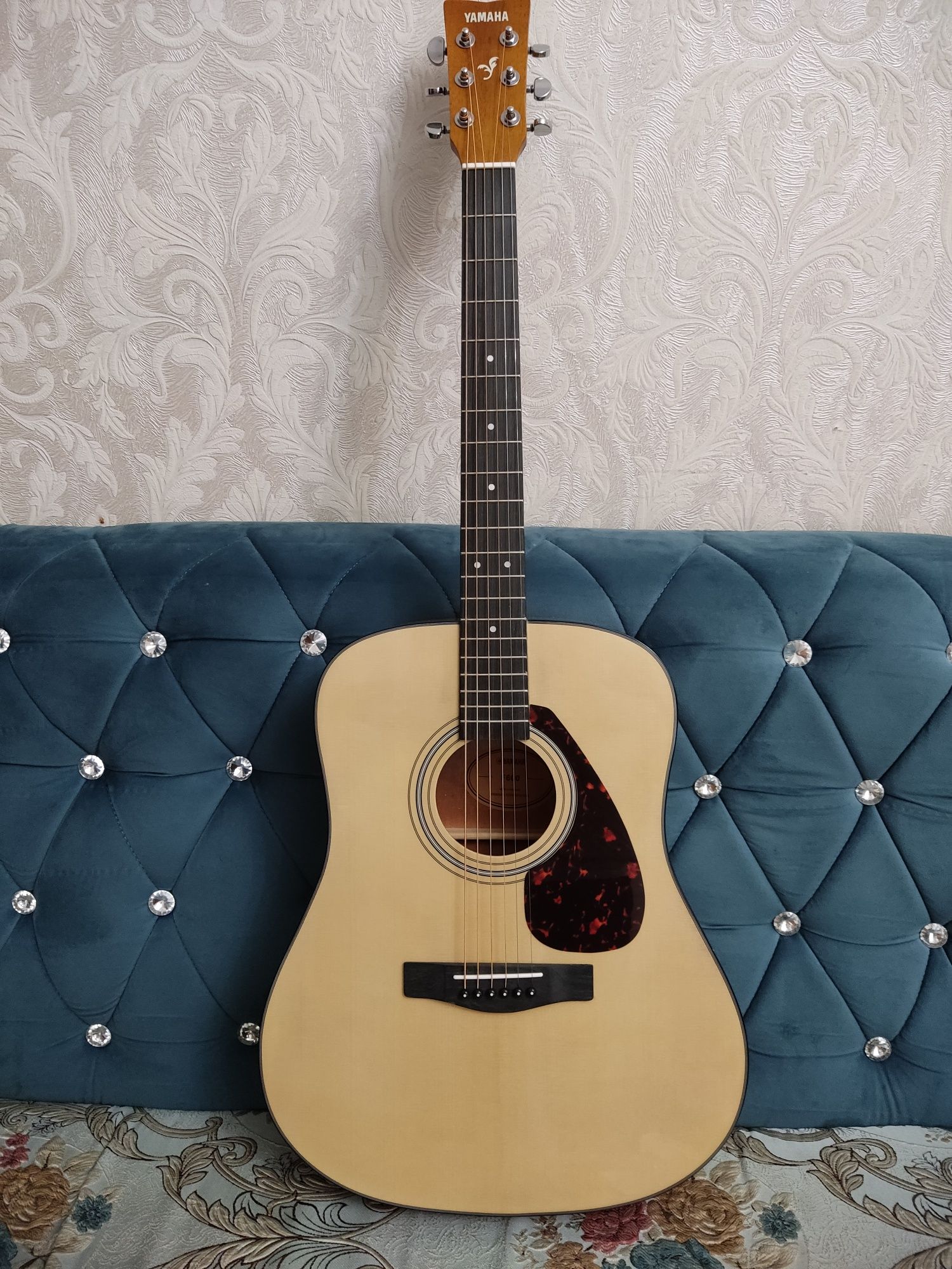 Yamaha гитара F 600