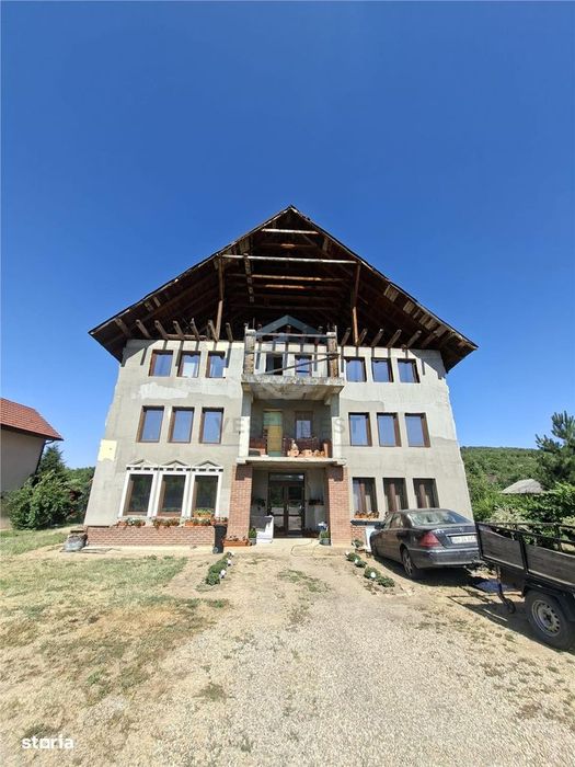 Pensiune de vanzare in Oradea, zona Podgoria