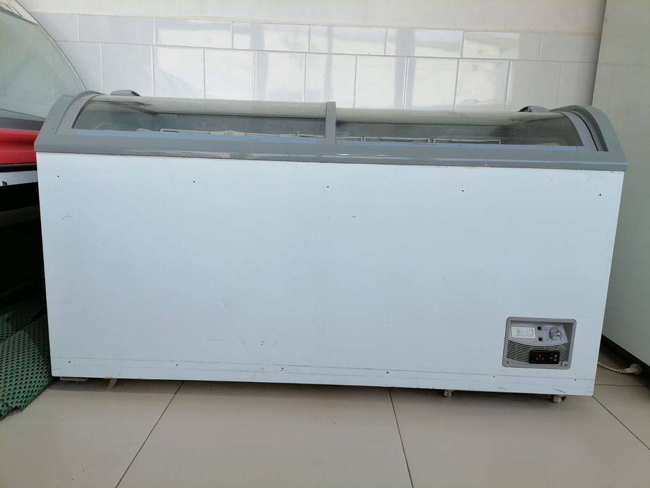 Холодильник сатылады