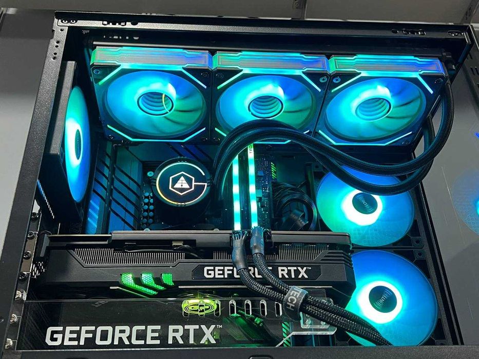 Супер компьютер для Игр, Монтажа , Программирования