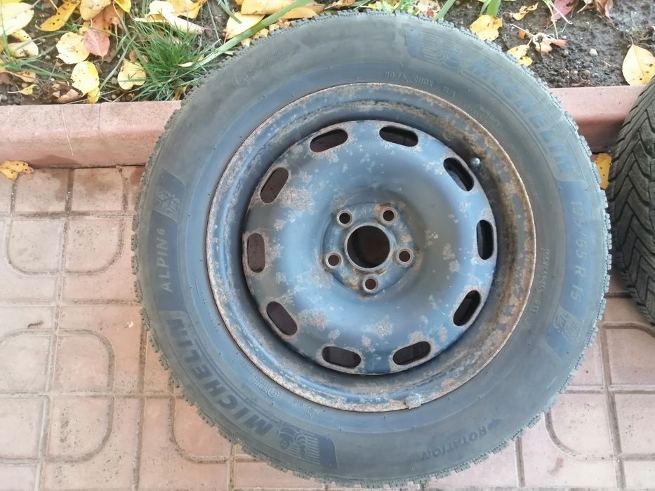 Железни джанти със зимни гуми