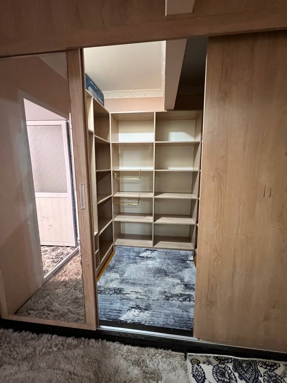 Сагдиана 2 хона 7 этаж 300$