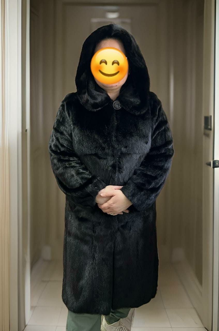 Продам шубу норковую