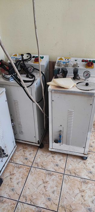 Masini de cusut industriale