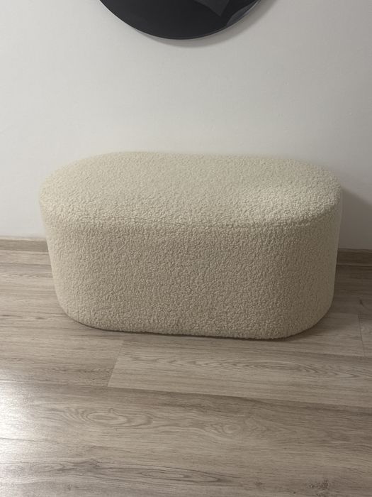 Vand Taburet OREBO Jysk alb-beige plusat folosit dar in conditii bune