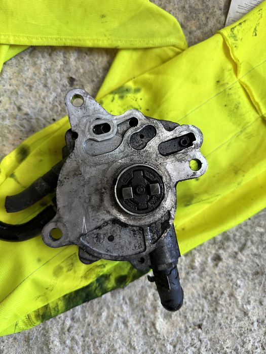 тандем помпа от Ауди  VW 2.0 дизел 140 кс