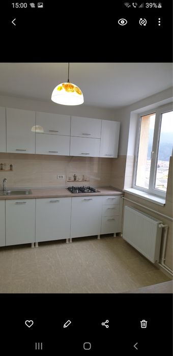 Inchiriez apartament
