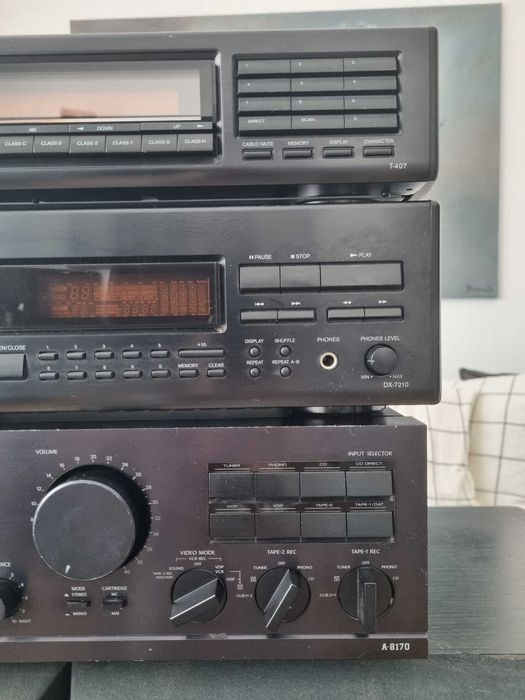 Tuner Onkyo Integra T-407 + CD Player Onkyo DX-7210