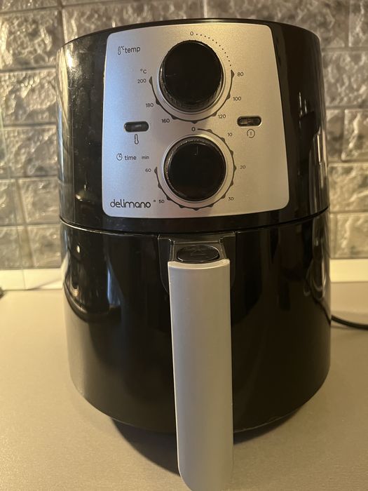 Friteuza / Airfryer delimano 3,5 l