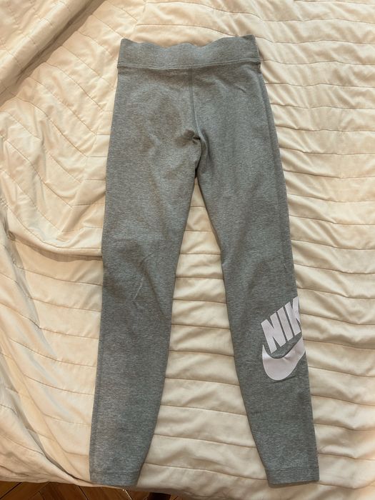 NIKE клин, 2 тениски NIKE , потник CALVIN KLEIN