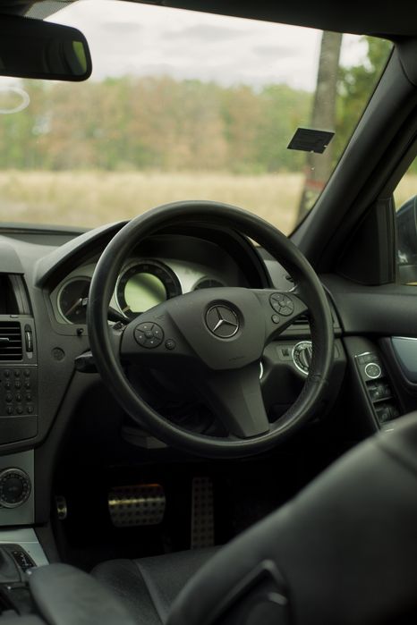 Volan Mercedes C W204 cu padele airbag volan plafon scaun fata usa far