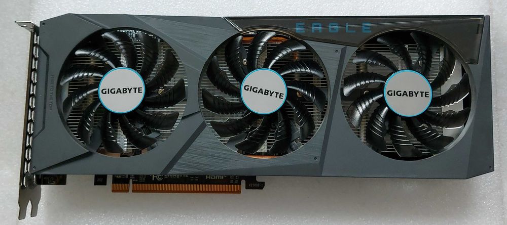 Placa video GIGABYTE Radeon RX 6600 EAGLE 8GB GDDR6