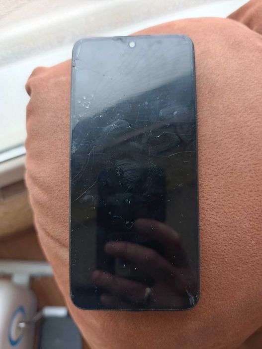 Телефон Xiaomi redmi note 12 за части
