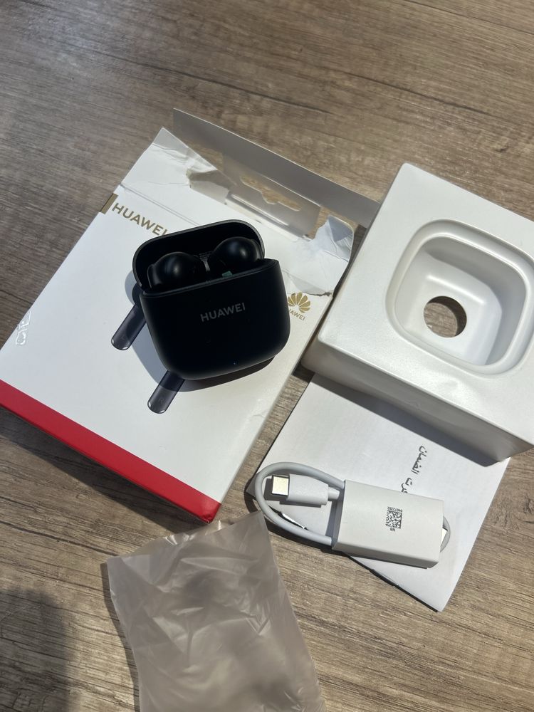 Безжични слушалки Huawei