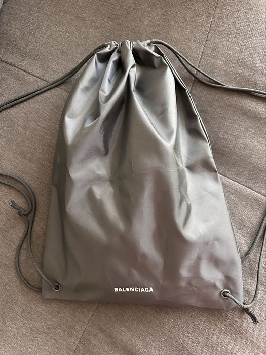 Balenciaga track LED