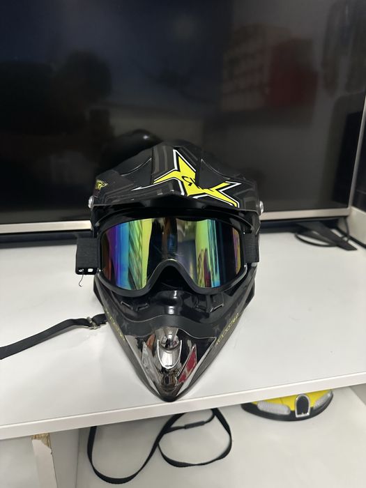 Шлем вело,скутер.