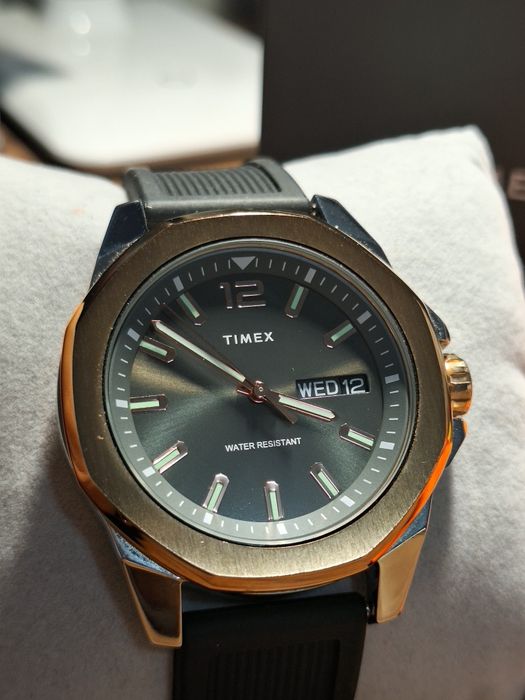 Ceas Timex nou cu eticheta