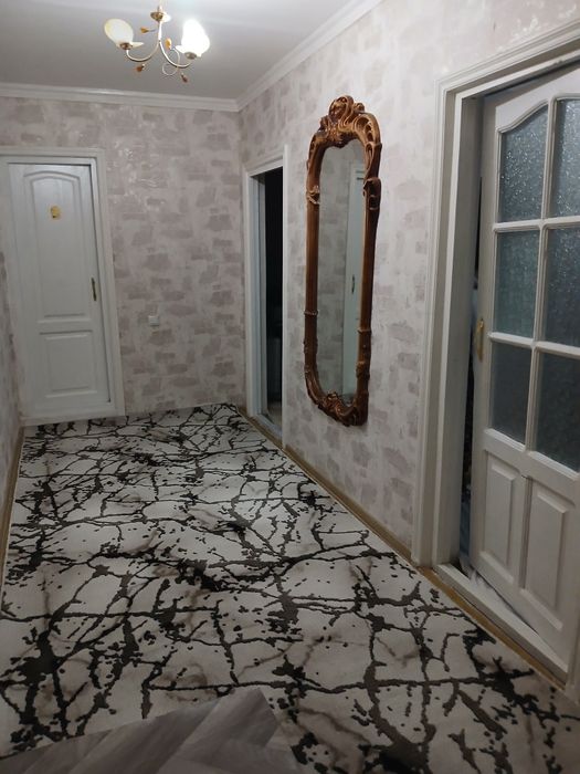 Строителда 2 хонали кв сотилади.Ипотека