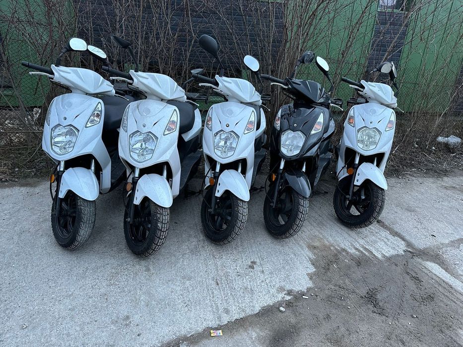 Scutere Sym X-PRO și Kymco AGILITY CARRY