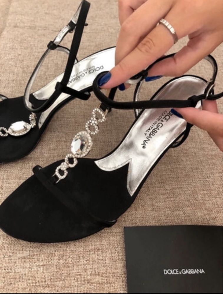 Sandale. Dolce Gabbana