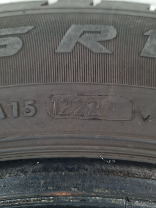 Всесезонни гуми за Бус 2 броя VREDESTEIN Comtrac2 215 65 R15C дот 1222