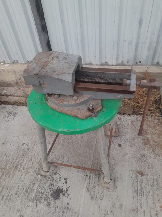 Тиски  станочные