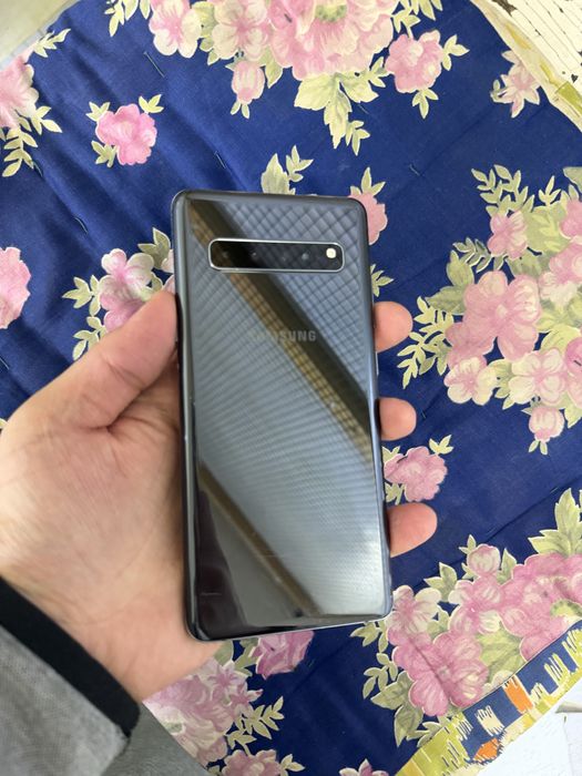 samsung s10+5g pamit 8.256g holati yahwi oqip tel qlila
