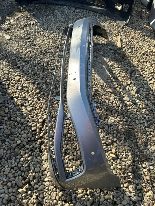 Bara fata Volkswagen Passat B8 Facelift 2019/2020/2021/2022/2023