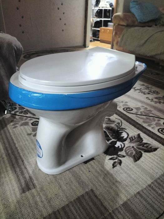 Продам унитаз новый без бочка
