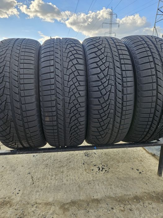 Vând 4 anvelope  iarna 235/55/19 235/55r19 SAILUN