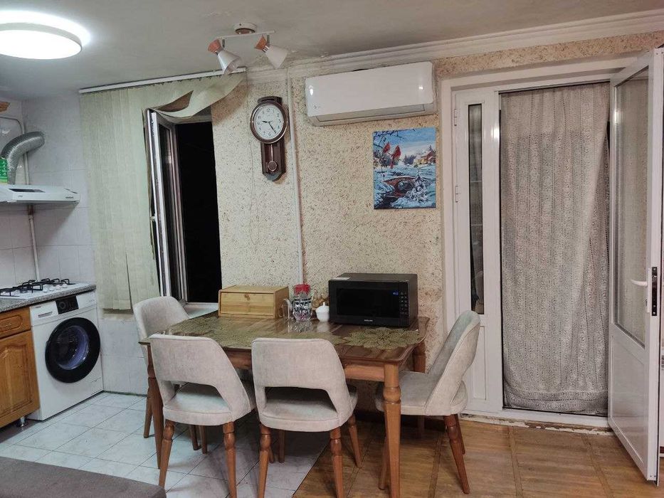 Продам 2х комнатную Косманавтов , Голубые купала