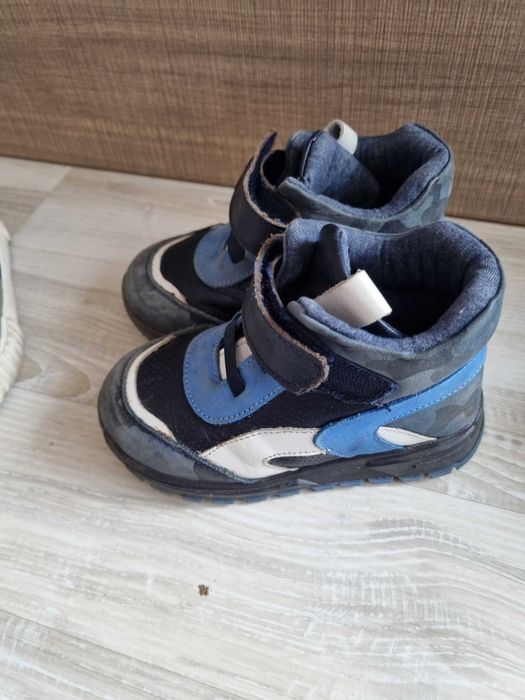 детски зимни обувки