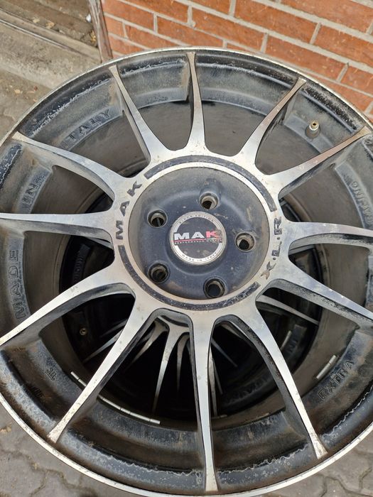 Продам итальянские литые диски МАК XLR на R17