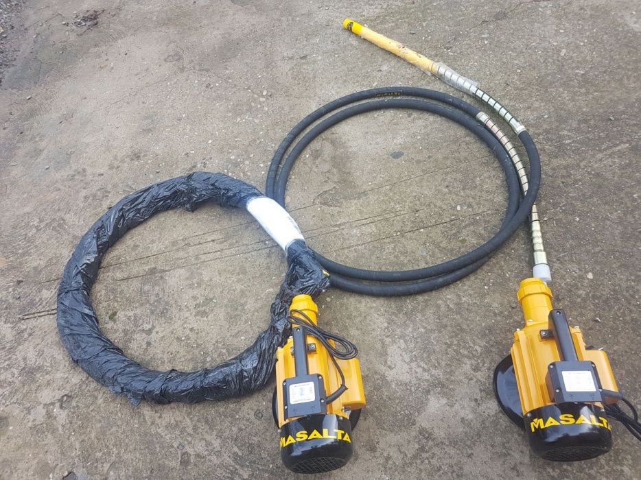 Inchiriez vibrator beton Yato 80 lei/zi