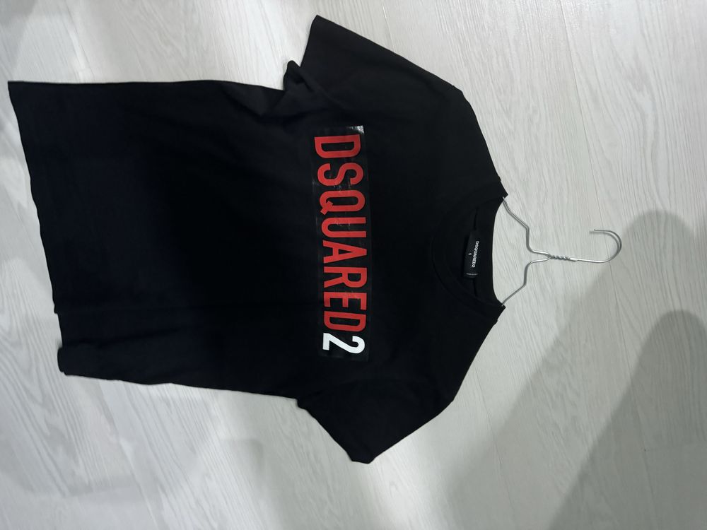Оригинална тениска DSQUARED2 S