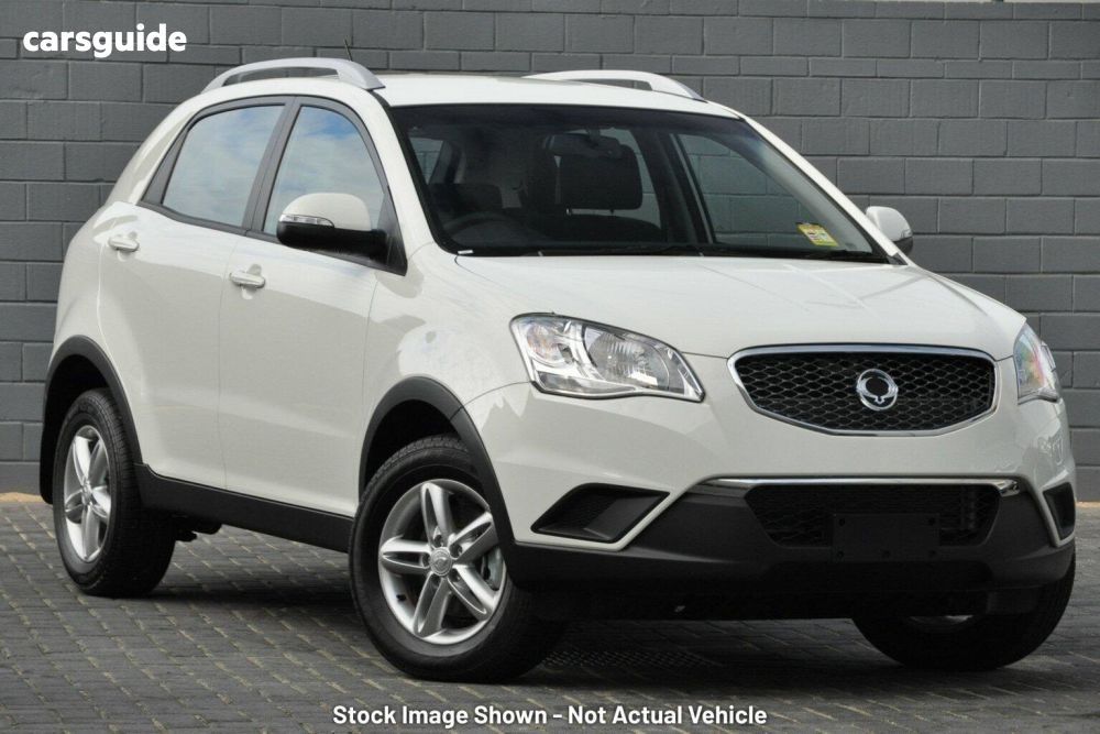 Боковые зеркала на SsangYong New Action, Korando.