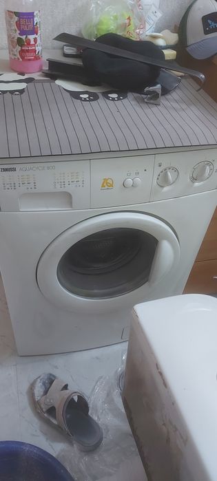 Продам стиральную машинку