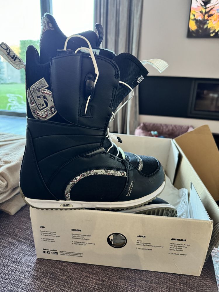 Vând Boots Burton snowboard