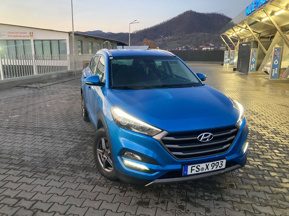 Hyundai Tucson / 4 X 4 / Navi / Kamera / Xenon / RATE 0 %