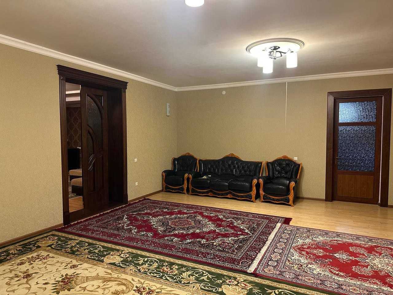 Участок 7,5соток Фасад 30метров, Юнусабад-Чинабад.