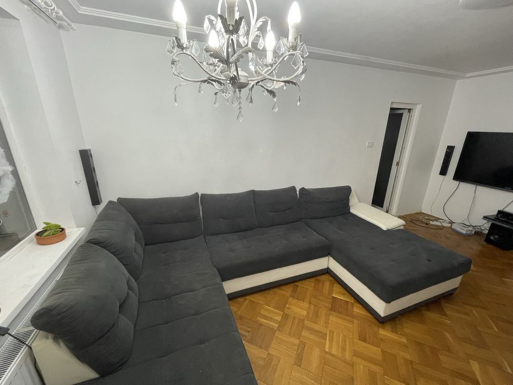 Canapea extensibila mare