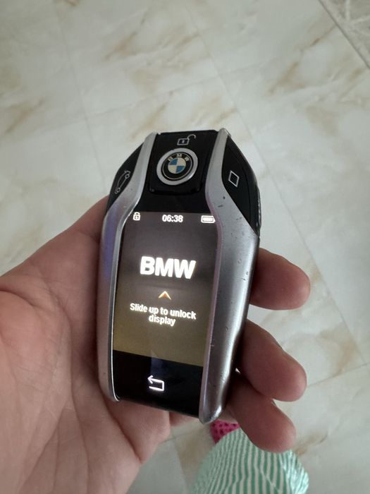 Cheie BMW Smart cu buton de parcare