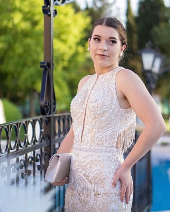 Бална рокля в добро състояние