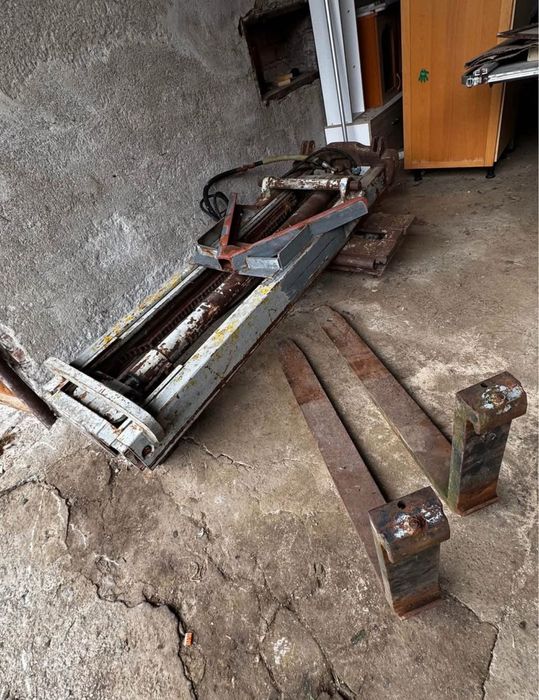 Stivuitor catarg după tractor 3 Tone