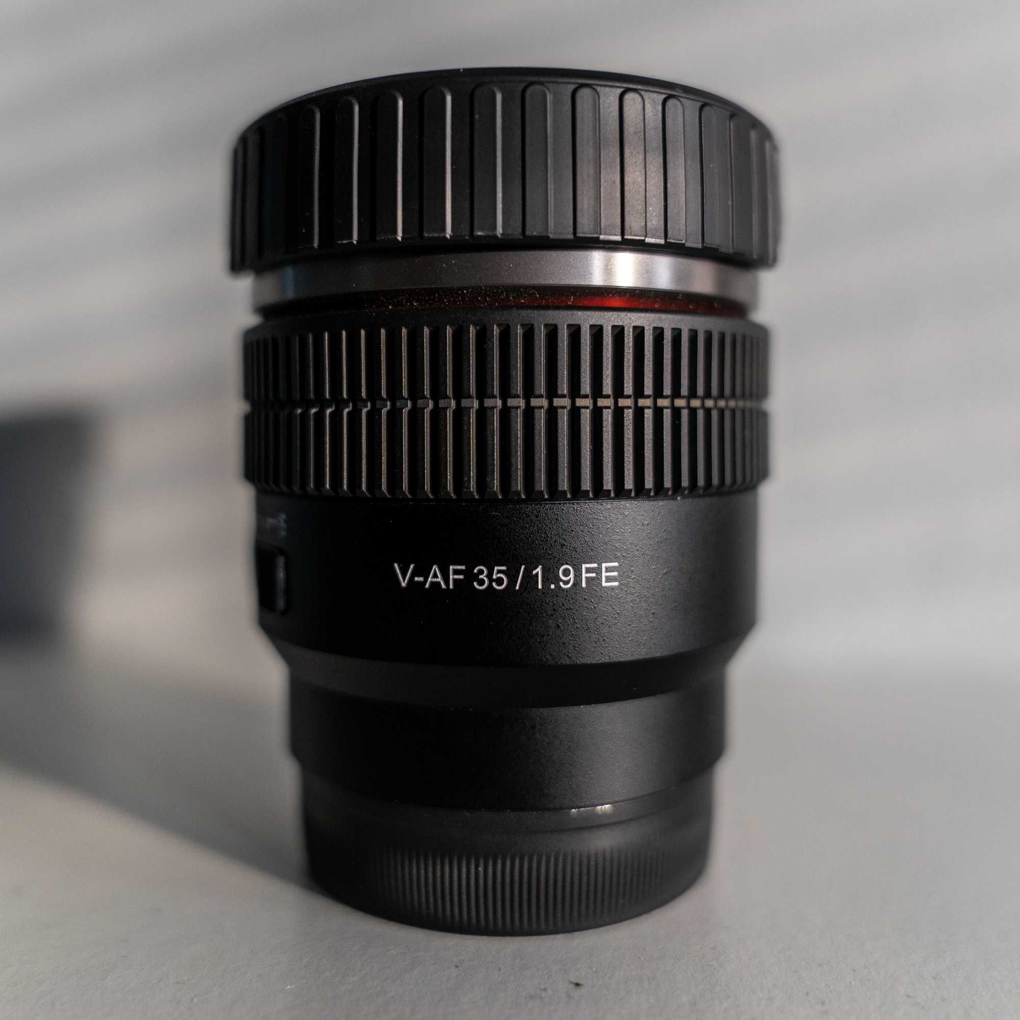 35mm f/1.8 (T/1.9) Samyang V-AF lens обектив за Sony-E mount