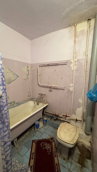 Срочно продаётся квартира  Микрорайон