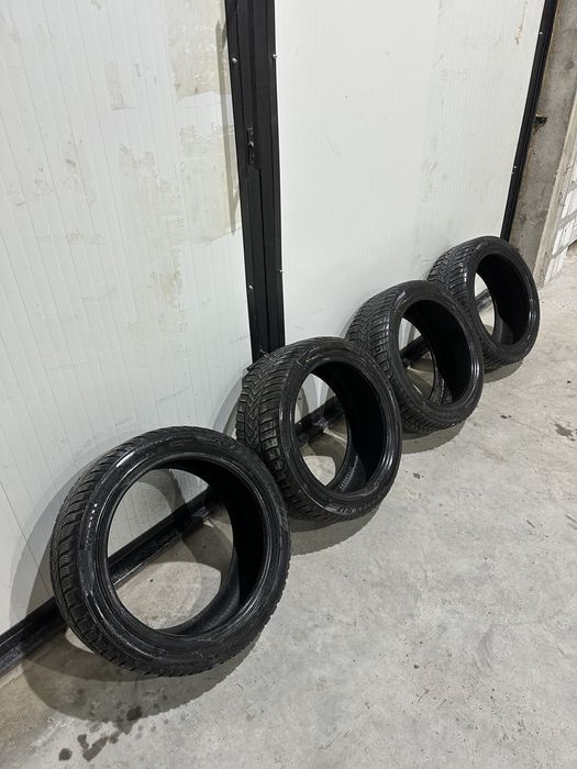 Cauciucuri 225/45/17 Pirelli Sottozero